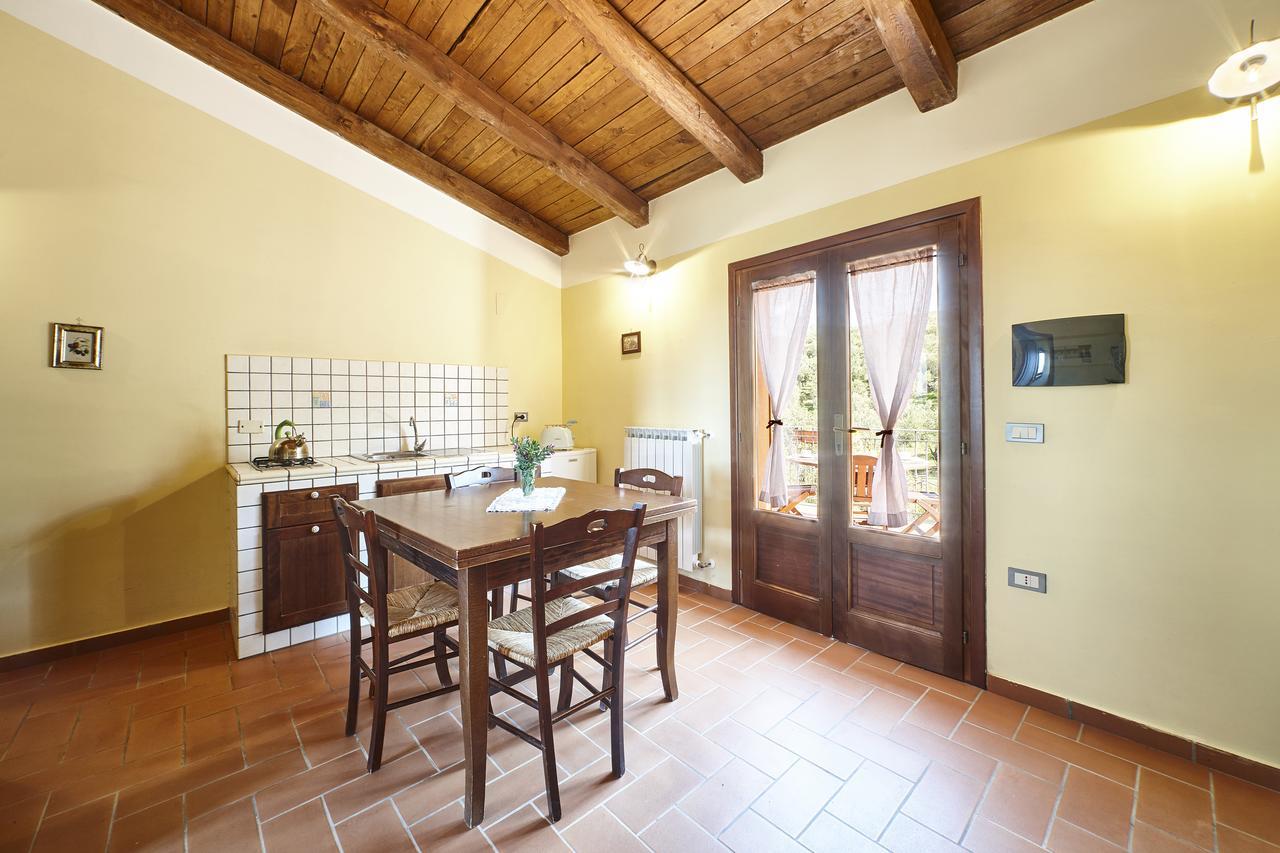 Agriturismo I Moresani カザール・ヴェリーノ エクステリア 写真