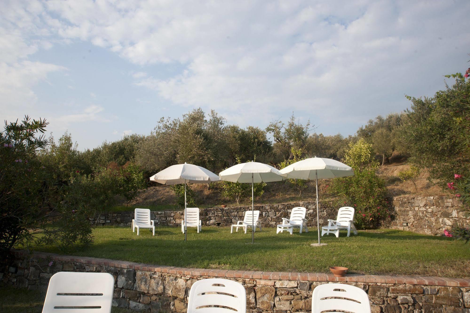 Agriturismo I Moresani カザール・ヴェリーノ エクステリア 写真